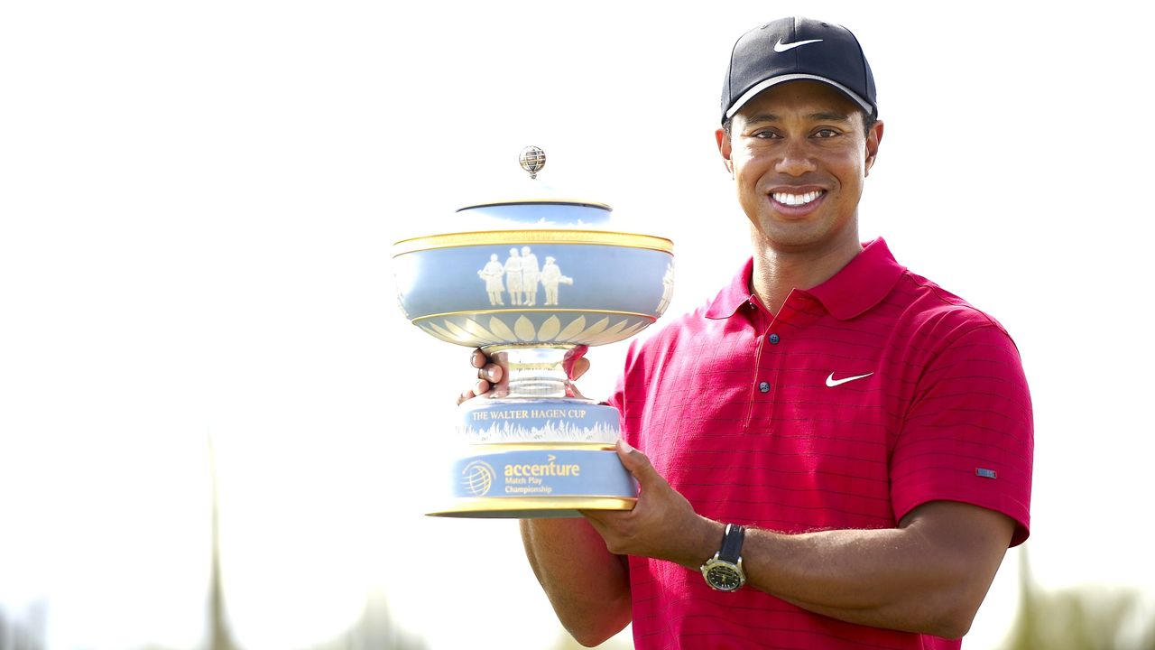 Tiger Woods with The Walter Hagen Cup for winning the World Match Play Championship in 2008