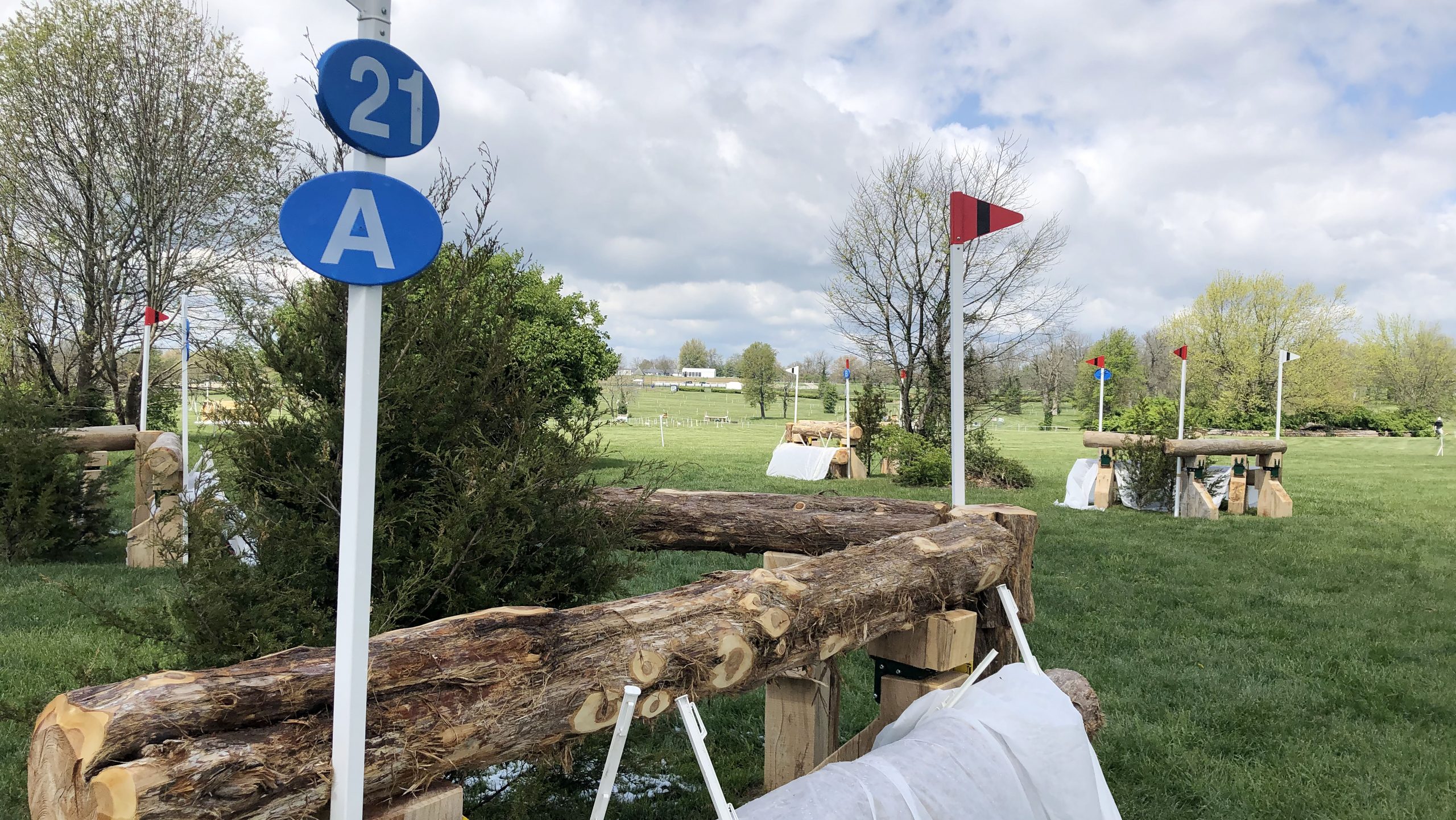Kentucky cross-country course 2021 fence 21a