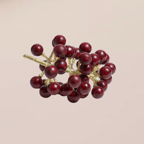 Red grape decor