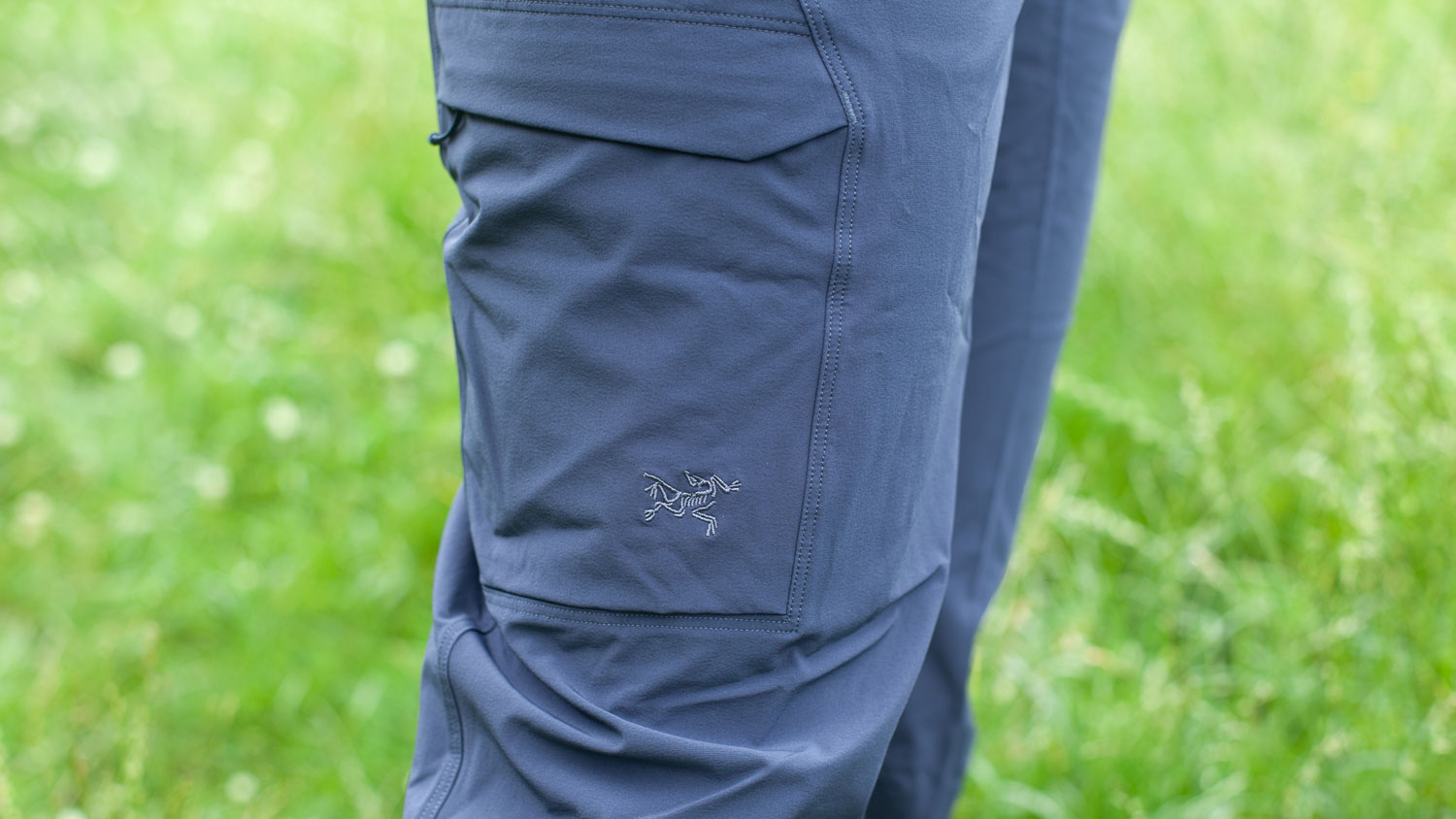 Arc'teryx Alroy hiking pant review: a lightweight and highly comfy ...