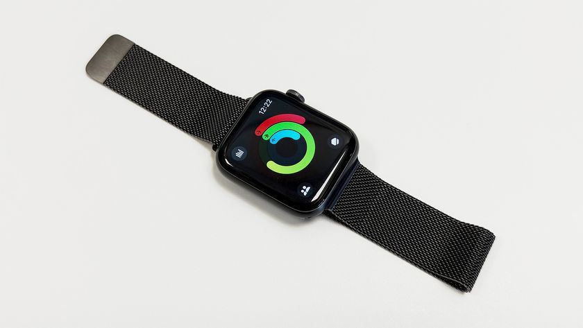 The Apple Watch SE using the Slate Milanese Loop band