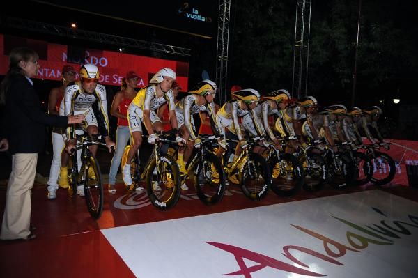 HTC-Columbia before their winning ride in the Vuelta TTT
