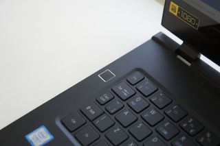 Acer Swift 7 (SF714-51T) fingerprint reader