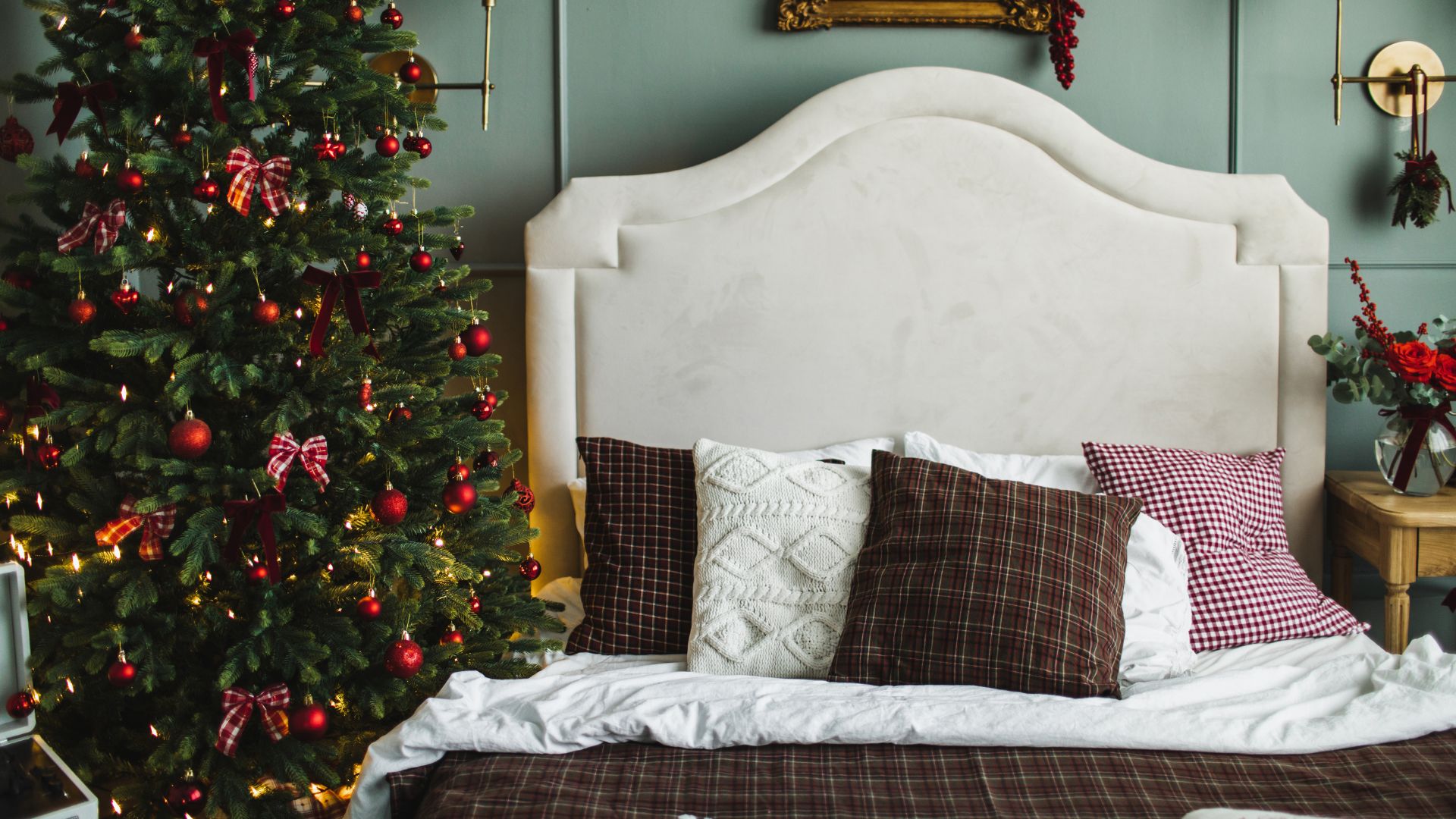 picture of bedroom with christmas decor