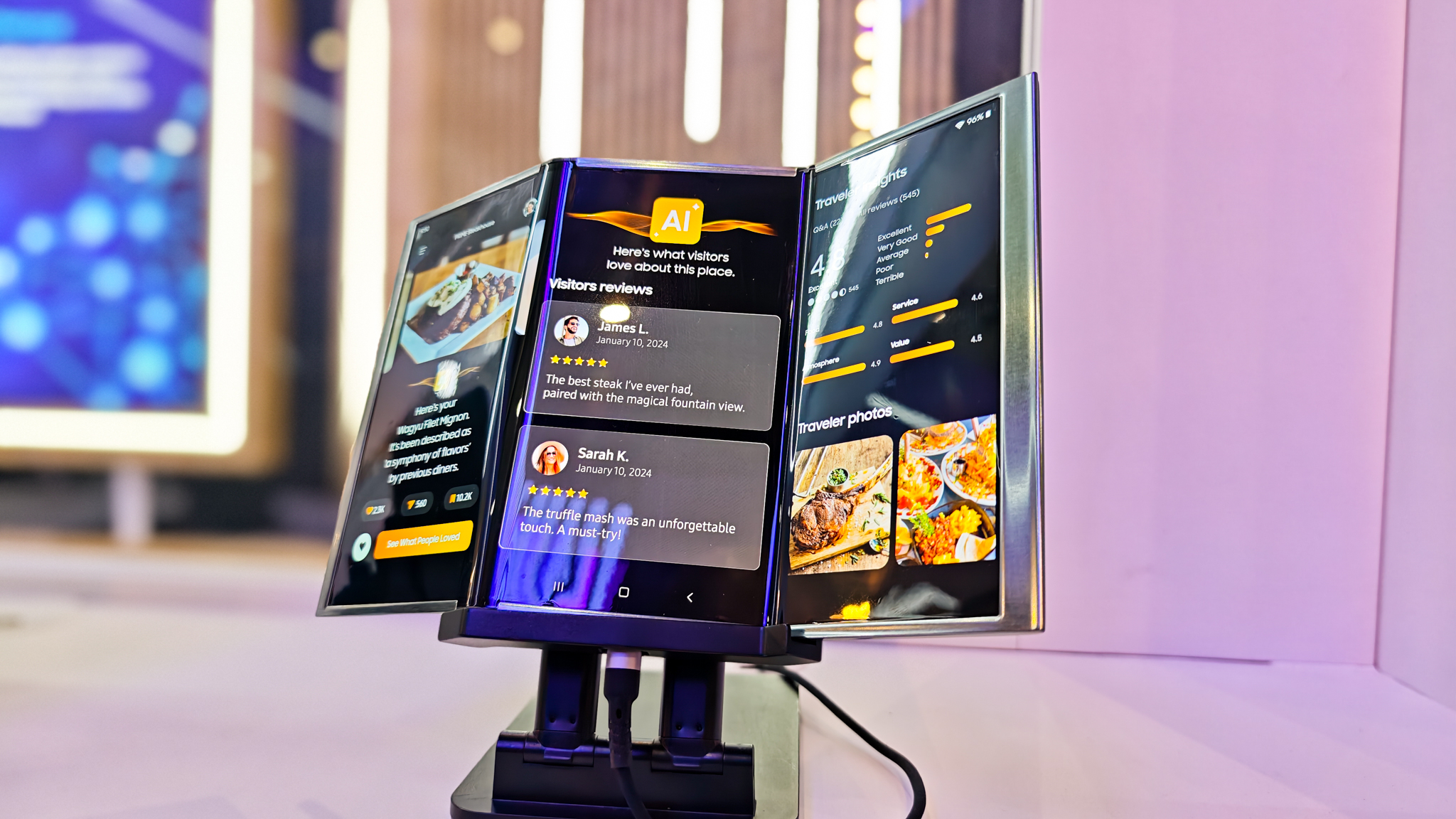 Samsung Foldable OLED demo panels at MWC 2025