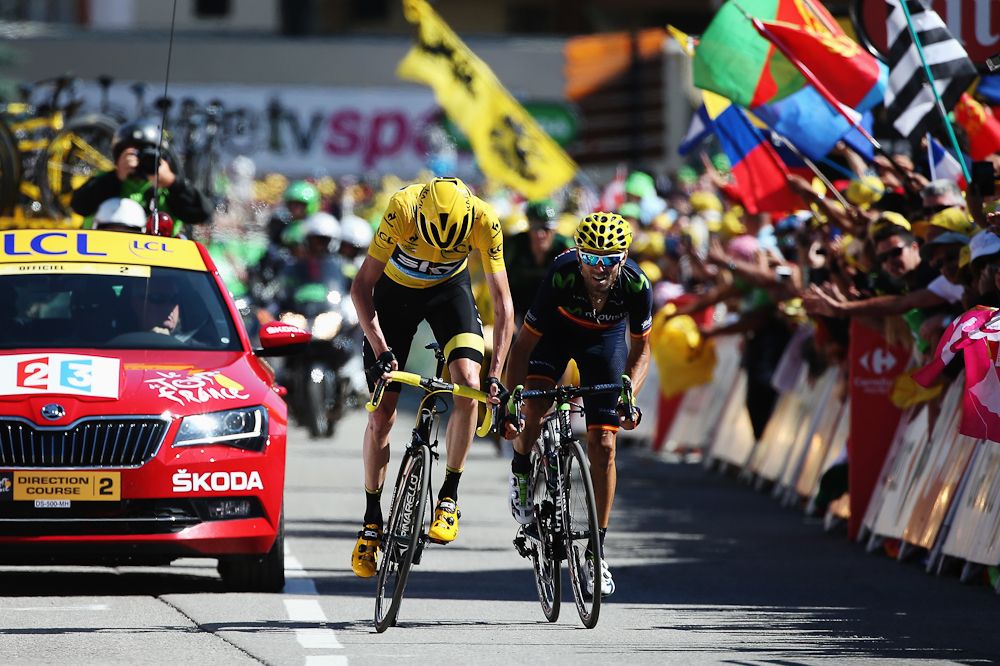 Chris Froome sprints to the line ahead of Alejandro Valverde.