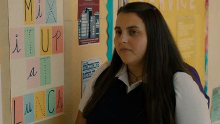Beanie Feldstein in Lady Bird