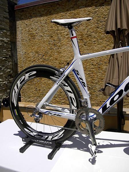 Check out the gap between the seat tube and the rear wheel. Don't fret; it's intentional.