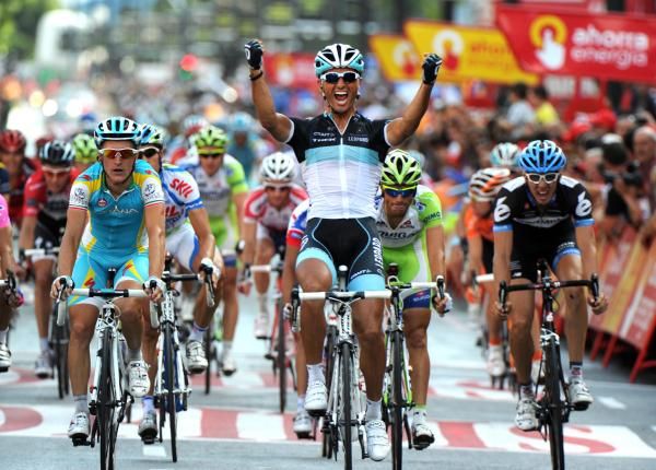 Daniele Bennati (Leopard Trek) wins the penultimate Vuelta staeg.