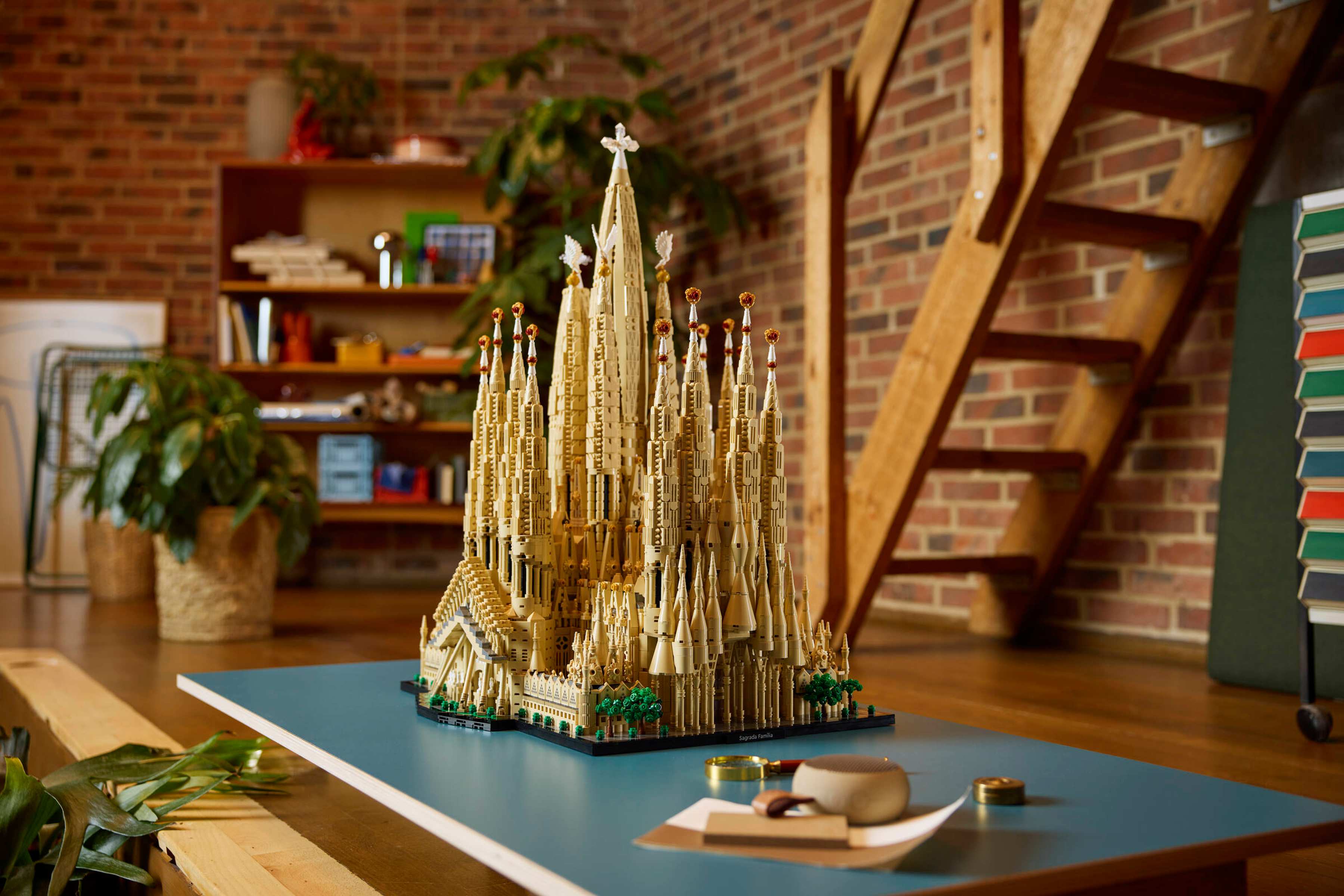 Lego Architecture Sagrada Fam&amp;iacute;lia