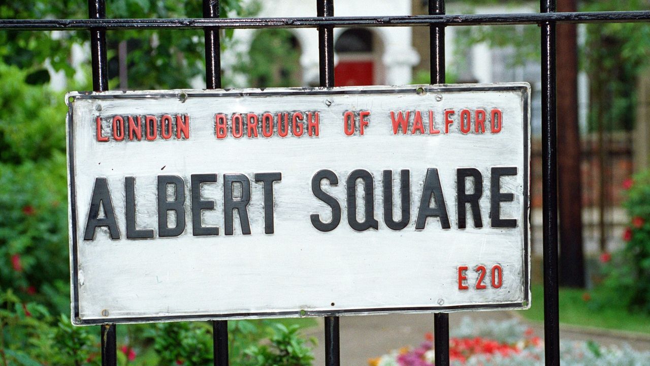 Street sign showing &quot;Albert Square&quot;