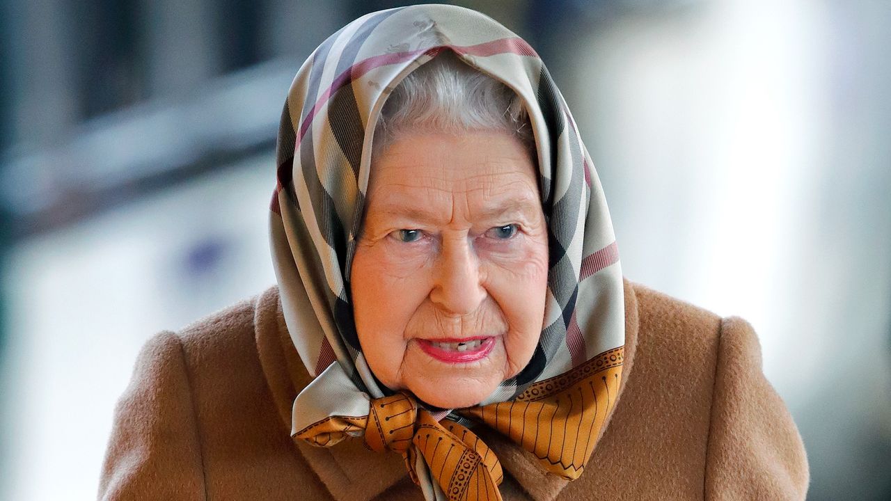 Queen Elizabeth II arrives at King&#039;s Lynn station, after taking the train from London King&#039;s Cross