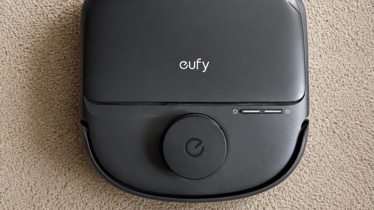 Eufy Omni C28 robot vacuum
