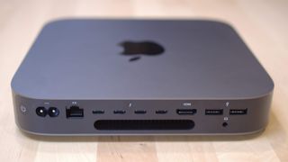 The Apple Mac Mini (2018)'s rear ports