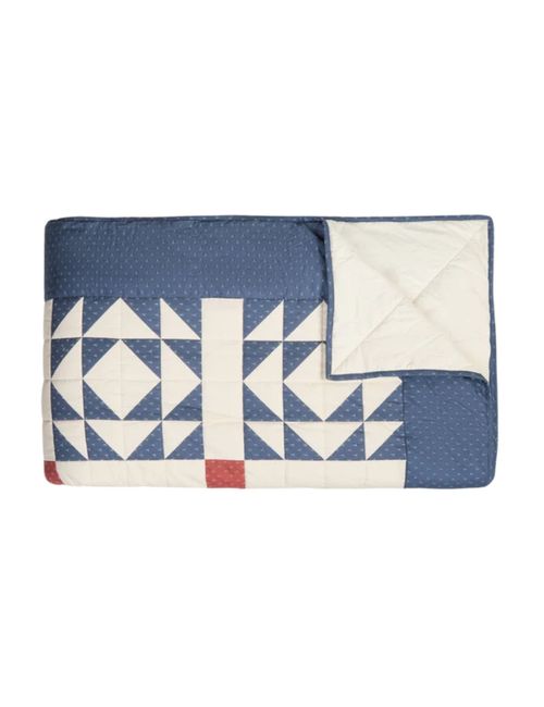 Hudson Valley Star Quilt