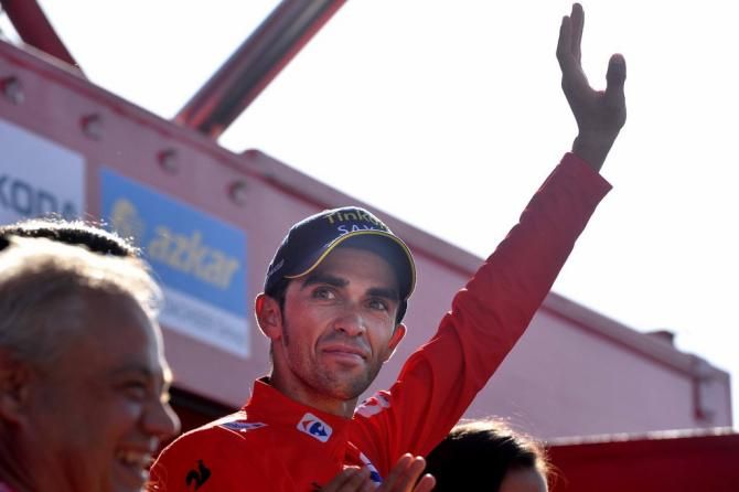 Alberto Contador (Tinkoff-Saxo) waves on the podium