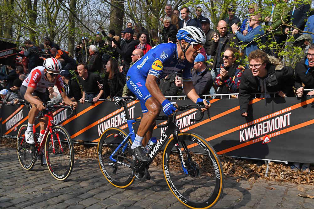 Philippe Gilbert on the cobbles at Gent-Wevelgem