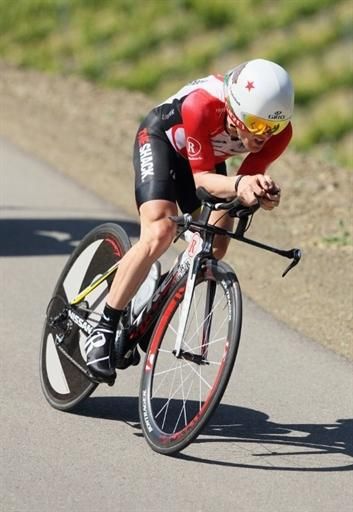 Levi Leipheimer (RadioShack) en route to a second place ride