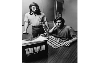 Steve Jobs and Steve Wozniak Build the First Apple Computer (1975)