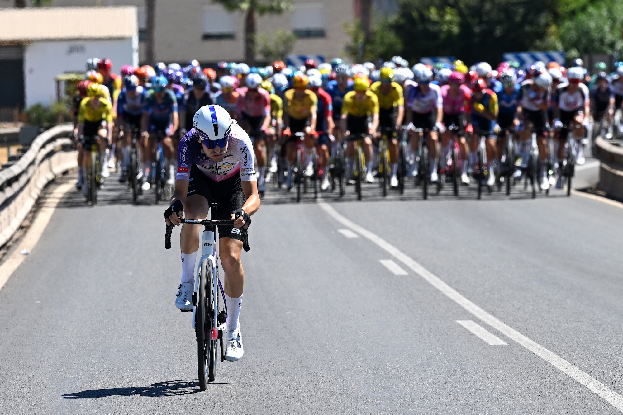 Sinuh&amp;eacute; Fern&amp;aacute;ndez (Burgos Burpellet BH) was the sole breakaway rider on stage 8