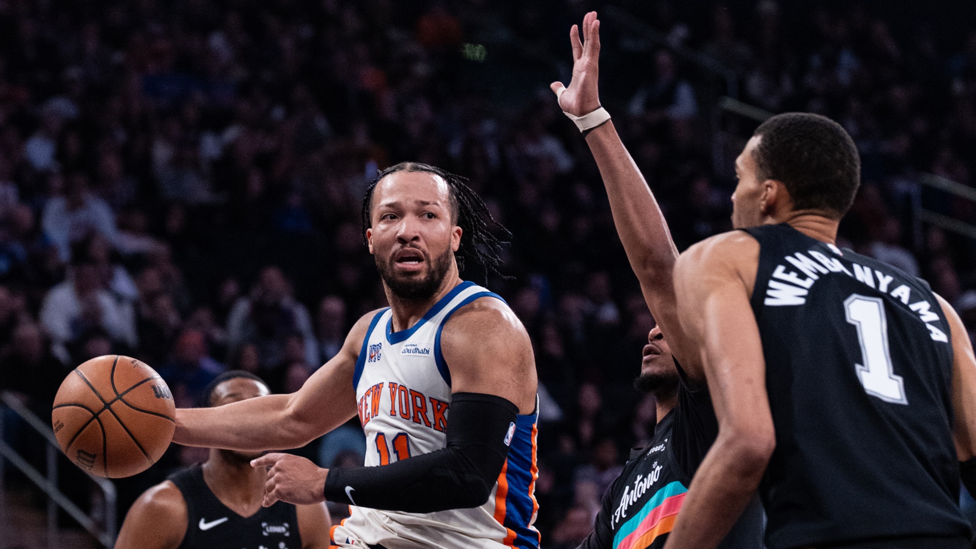 The New York Knicks' Jalen Brunson in action against the San Antonio Spurs