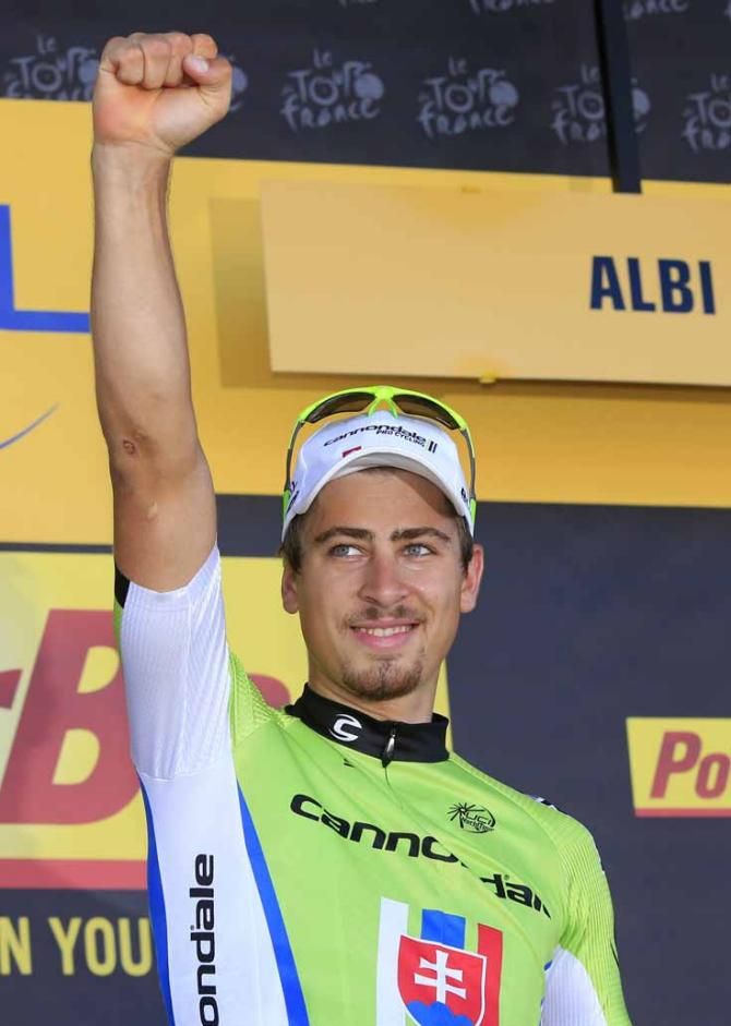 Peter Sagan (Cannondale) salutes the crowds in Albi.