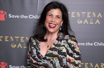 kirstie allsopp sparks debate young couples start family