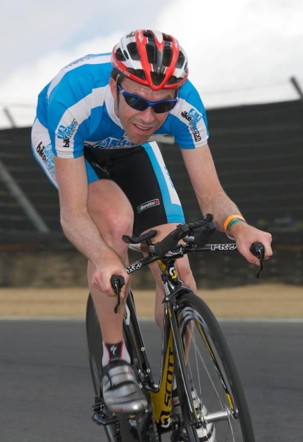Jeff Jones rides the Scott Plasma 3 Ultimate.