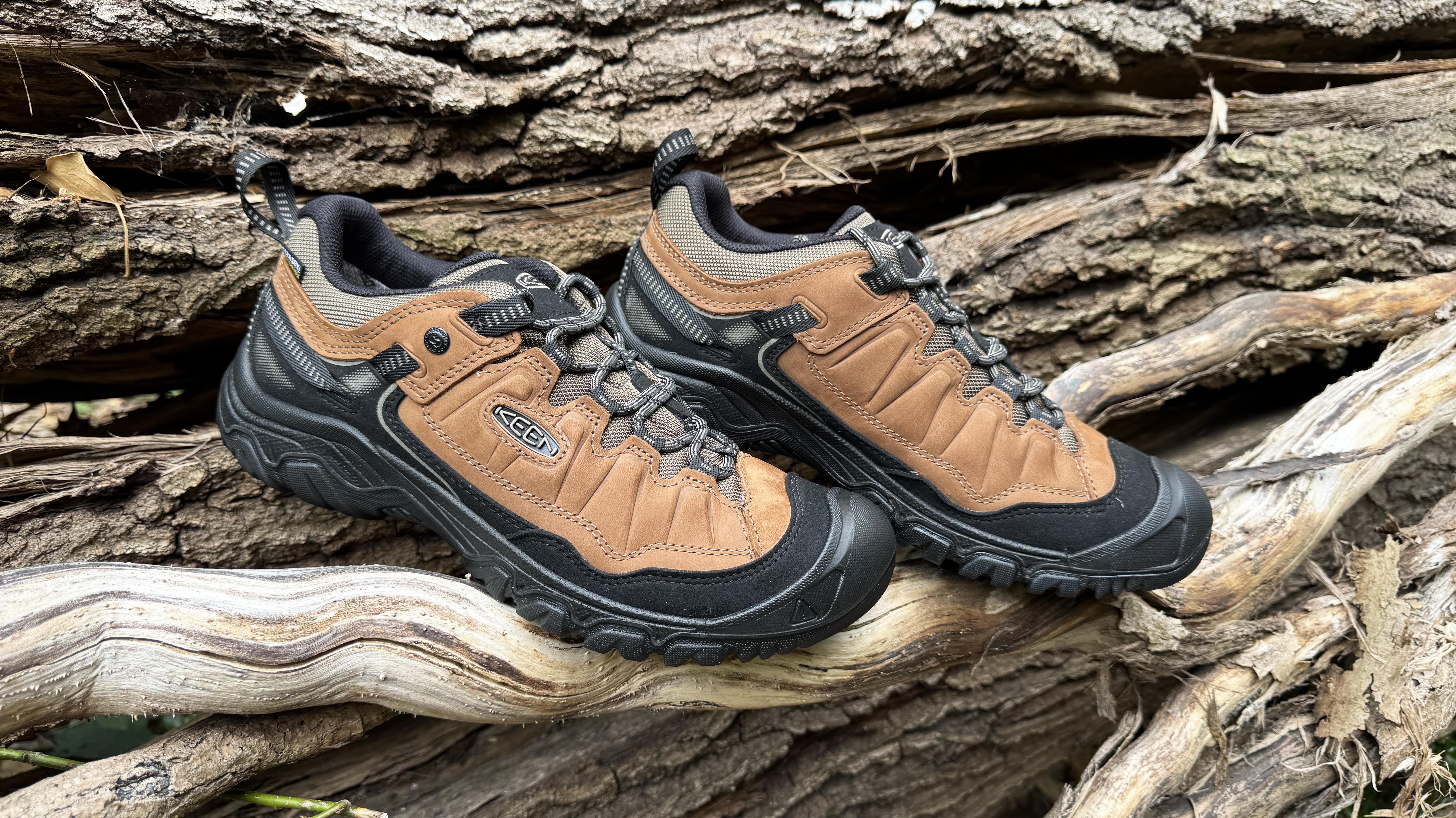 a photo of the Keen Targhee IV Waterproof Hiking Shoe