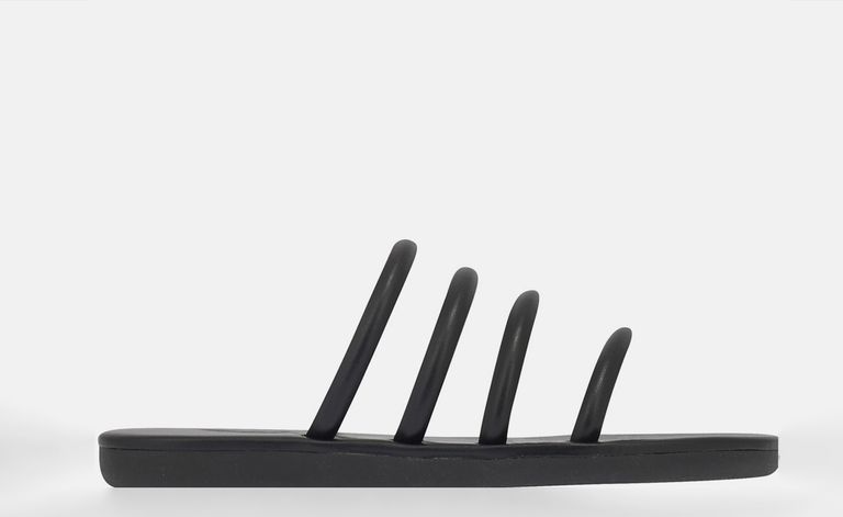 Summer sandals for wardrobe minimalists | Wallpaper