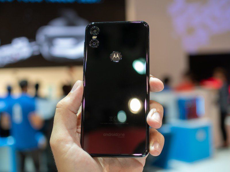 Motorola One