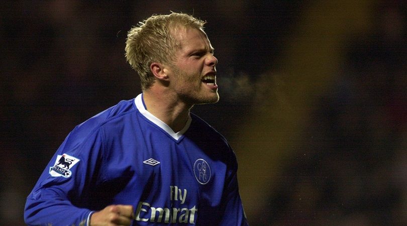 Eidur Gudjohnsen celebrates to crowd