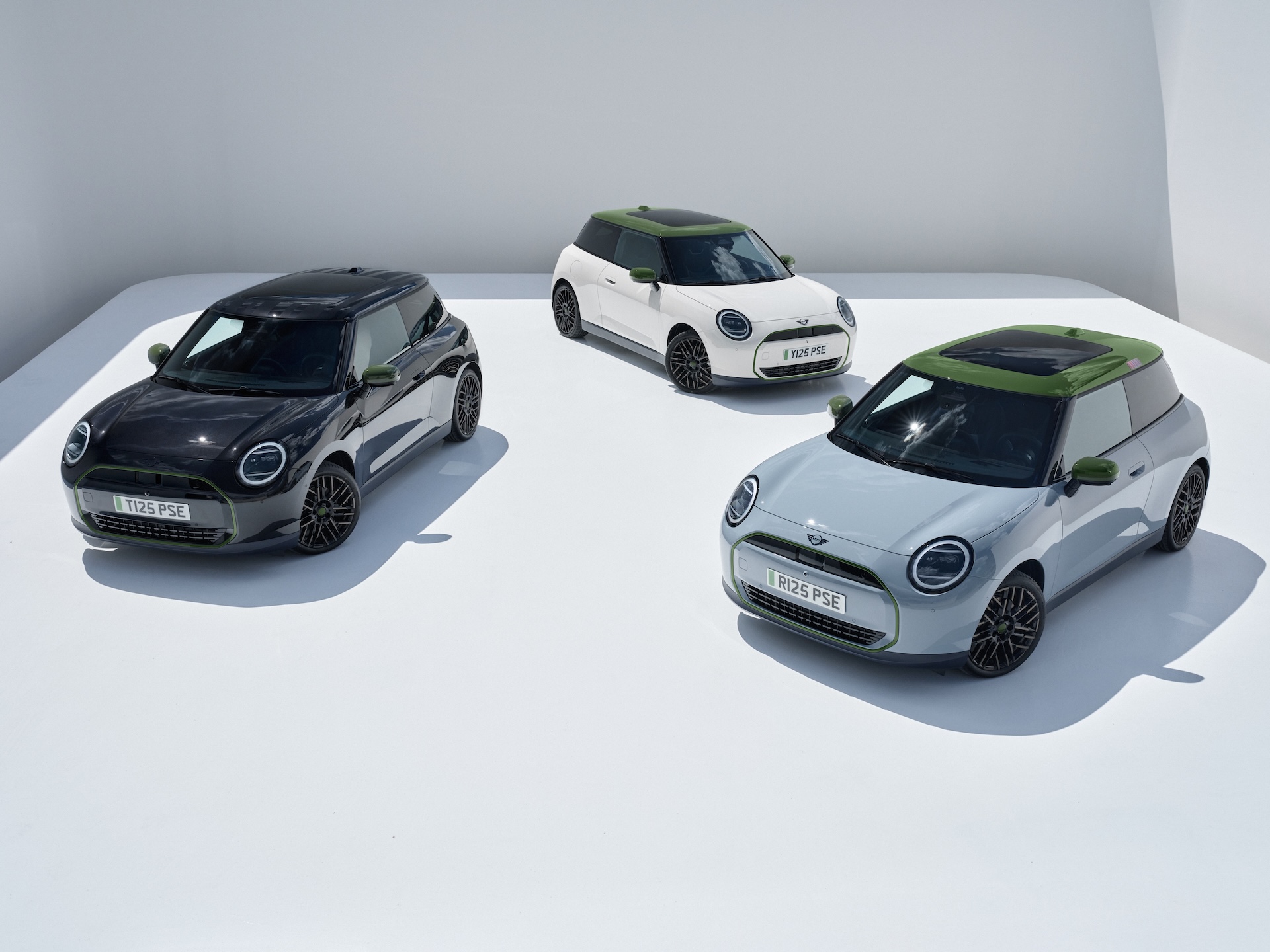 Mini Paul Smith edition from different angles