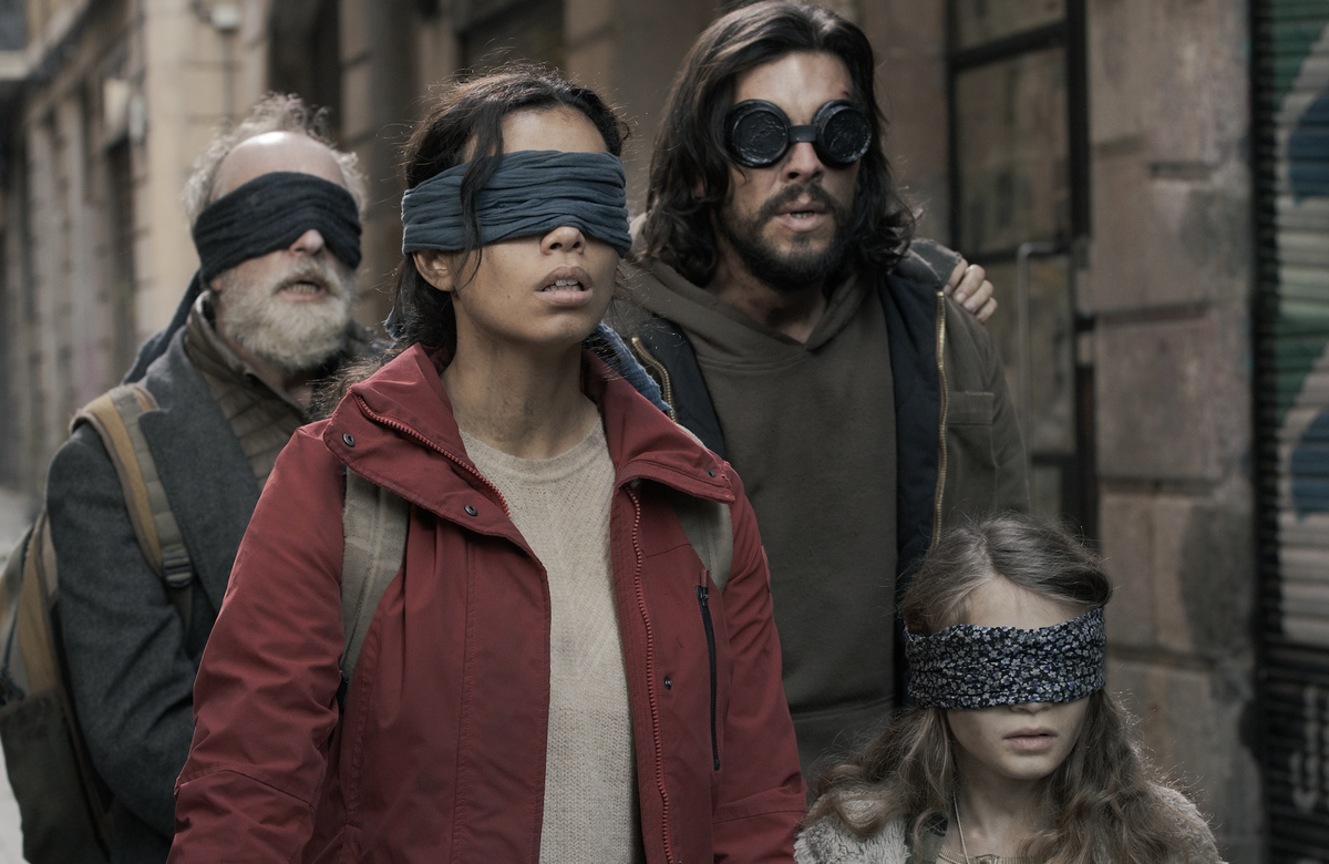 Bird Box Barcelona Cast: Who's Who In The Horror Movie | What To Watch