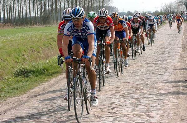 Filippo Pozzato (Quick.Step) leads the peloton