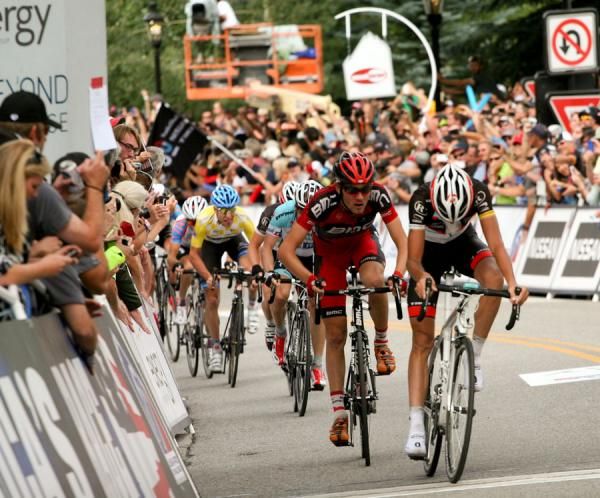 Andreas Kl&ouml;den (RadioShack-Nissan) wins the battle for second