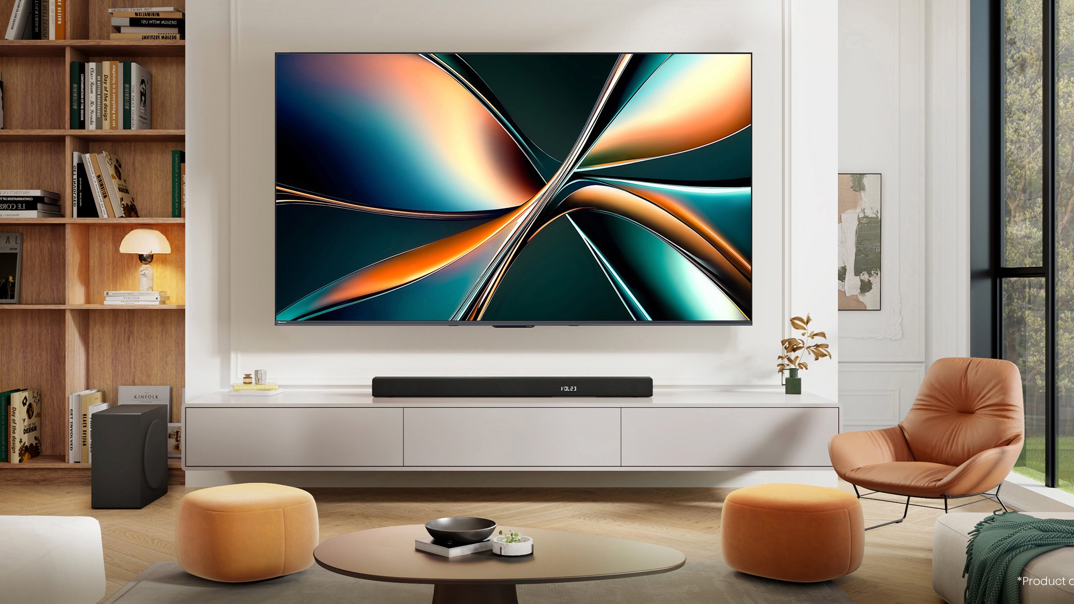 The Hisense U7Q TV wall-mounted in a modern lounge. On screen is a swirly graphic with a metallic finish.