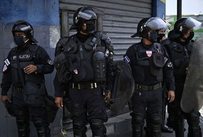 Police in El Salvador.