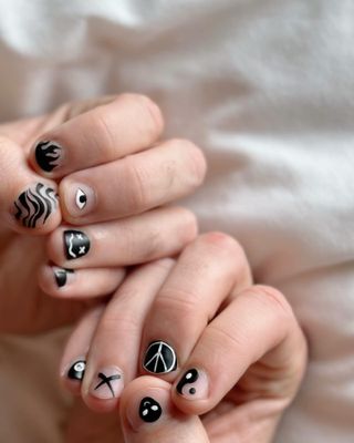 halloween-nail-designs-282177-1666100344862-main