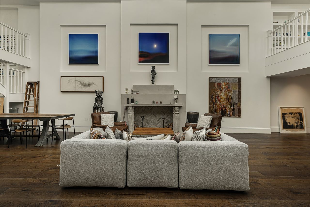 Photographs of the interior of the house from Notting Hill in Notting Hill, London