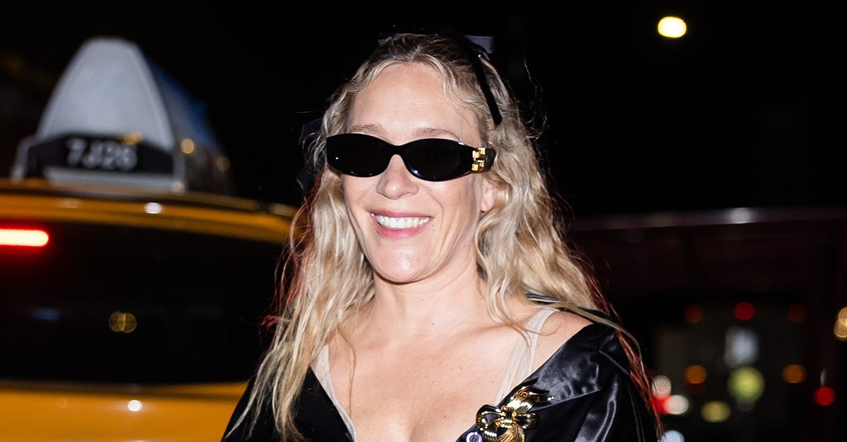 It's Official: This Is the Best 2026 Color Trend to Wear With Navy