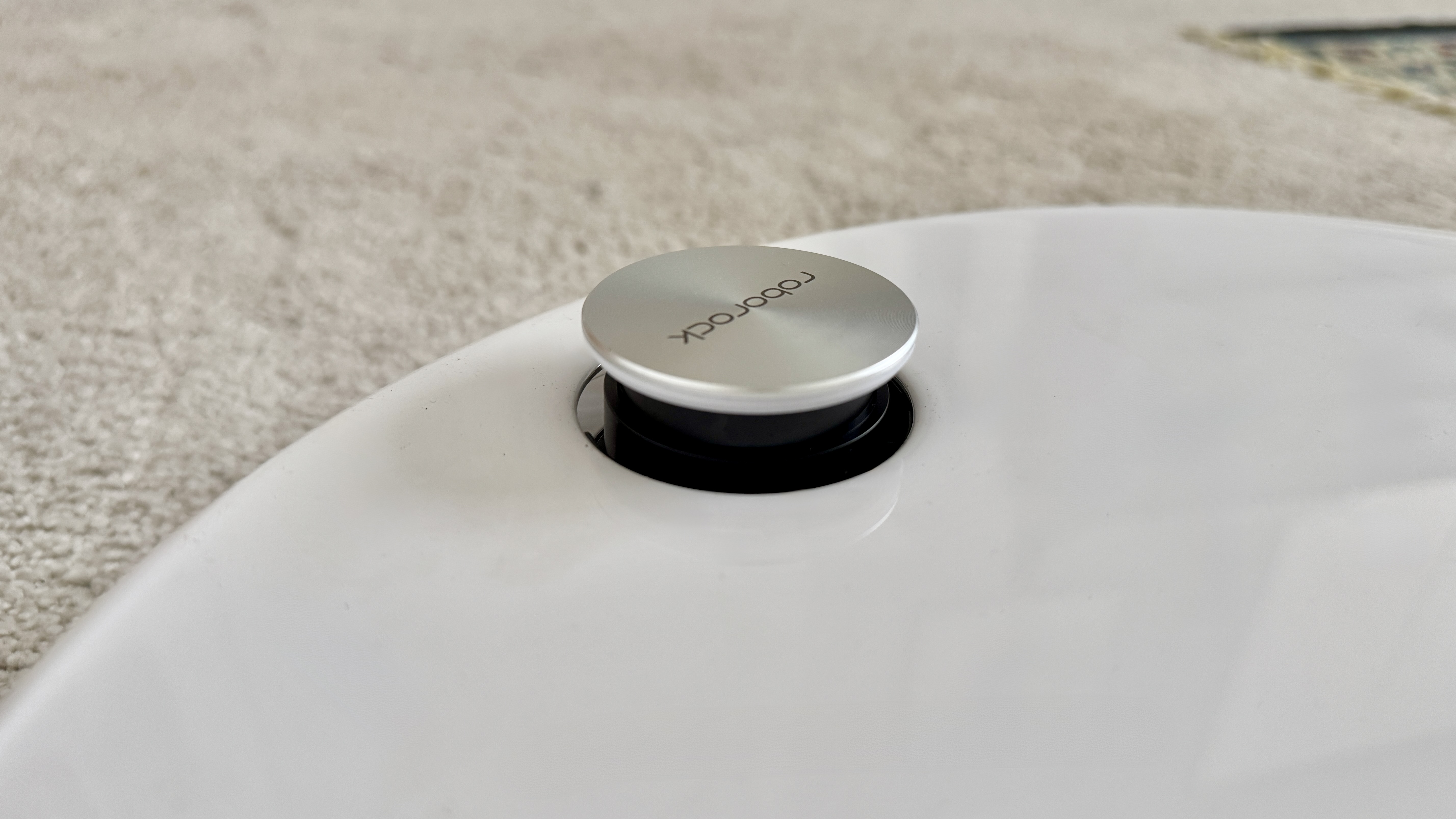 Roborock Qrevo Curv 2 Pro robot vacuum in reviewer's home