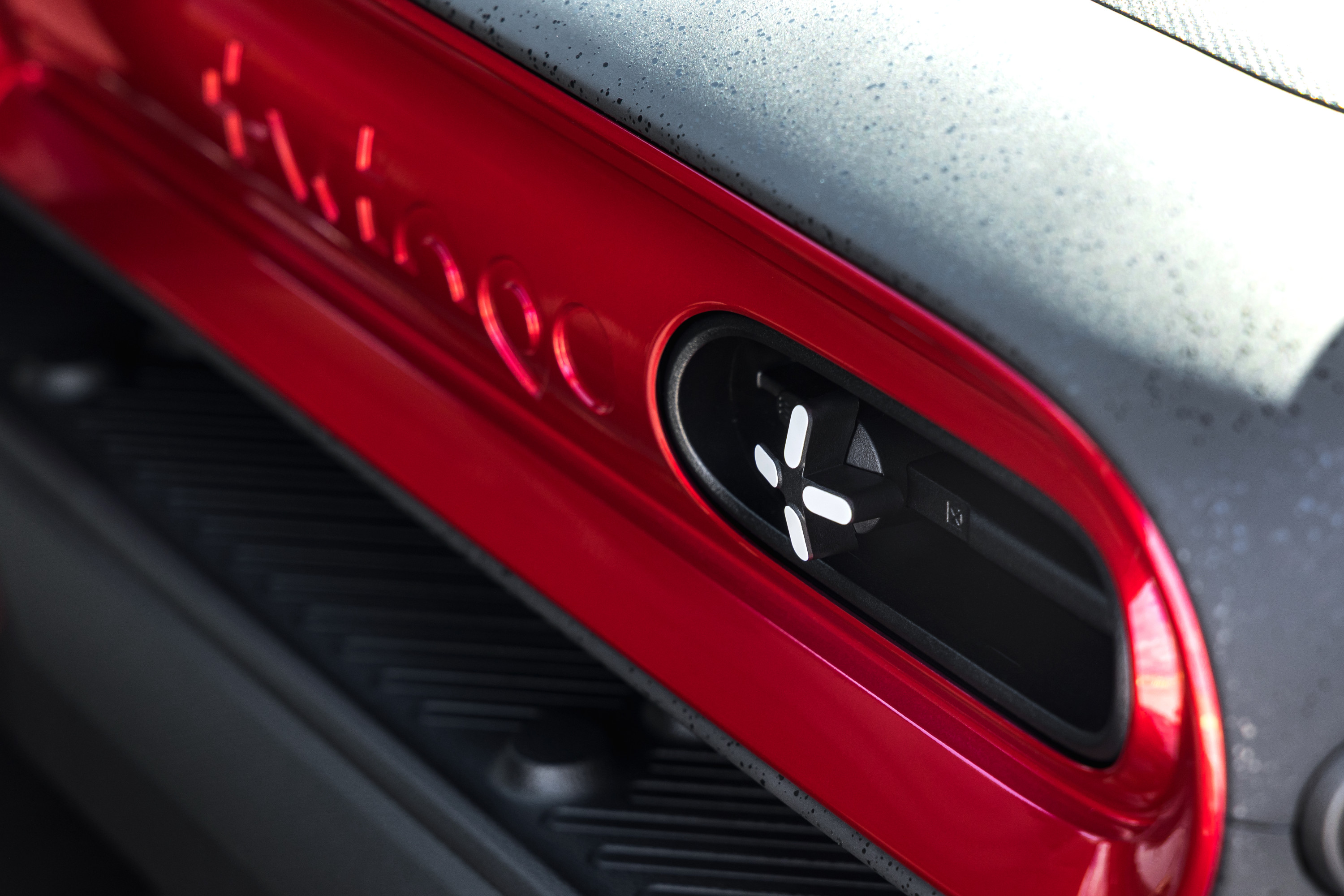 Renault Twingo E-Tech dashboard detail