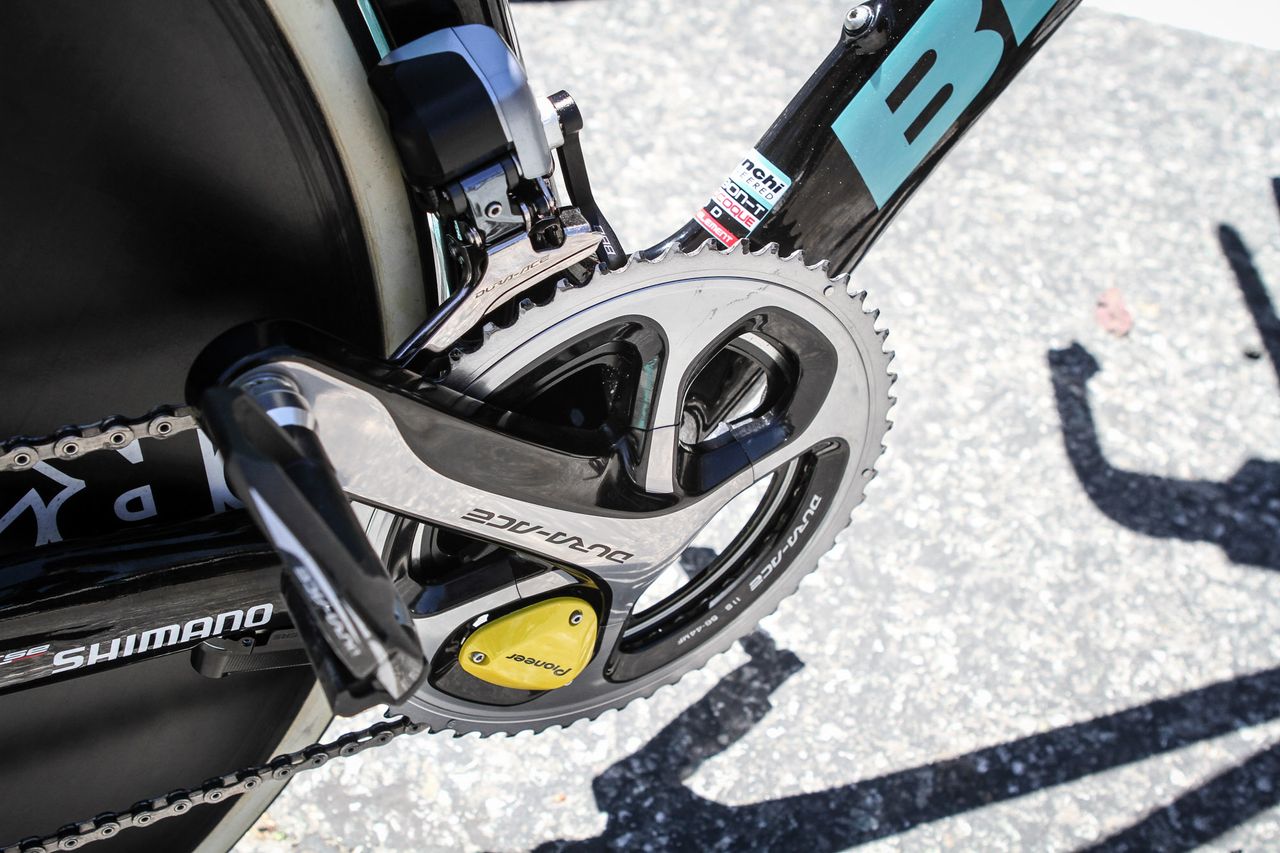 The flat course enabled riders to run big 56/44T chain rings