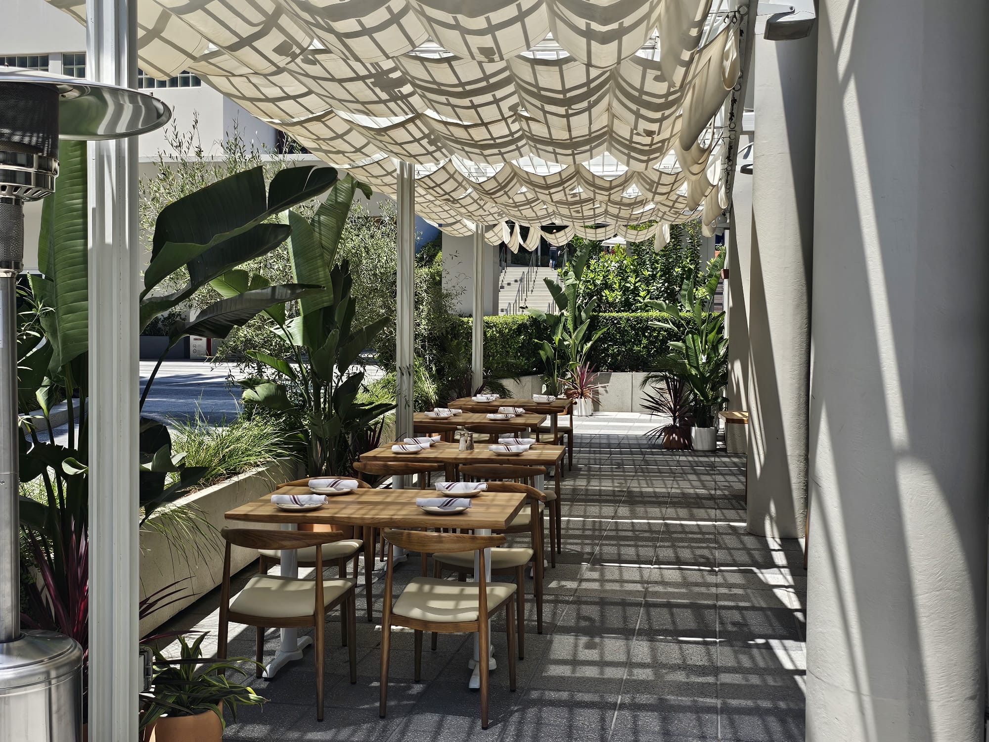 la nena cantina los angeles review