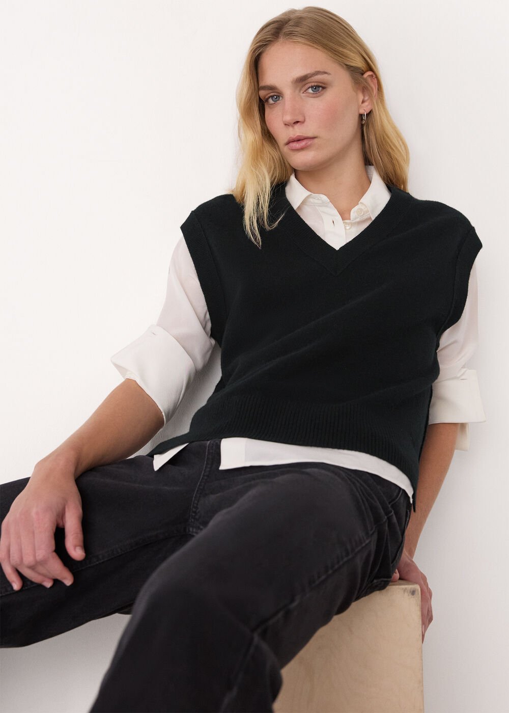 Black Wool V Neck Tank