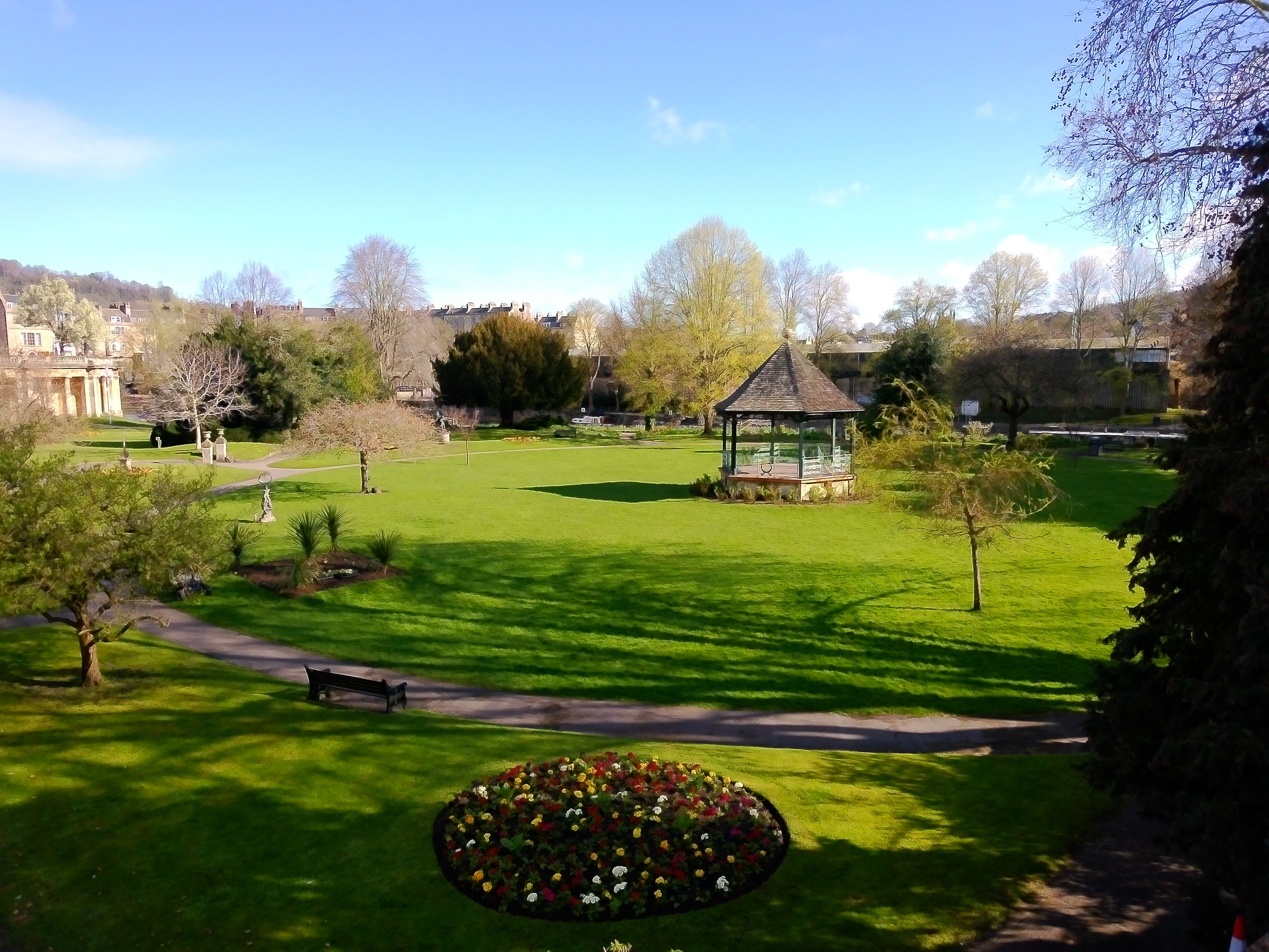 Yashica FX-D S300 sample shot