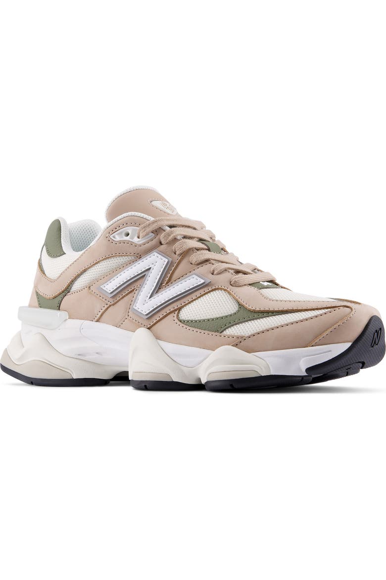 Gender Inclusive 9060 Sneaker