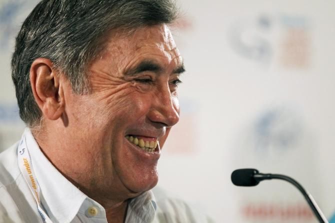 Something has Eddy Merckx laughing