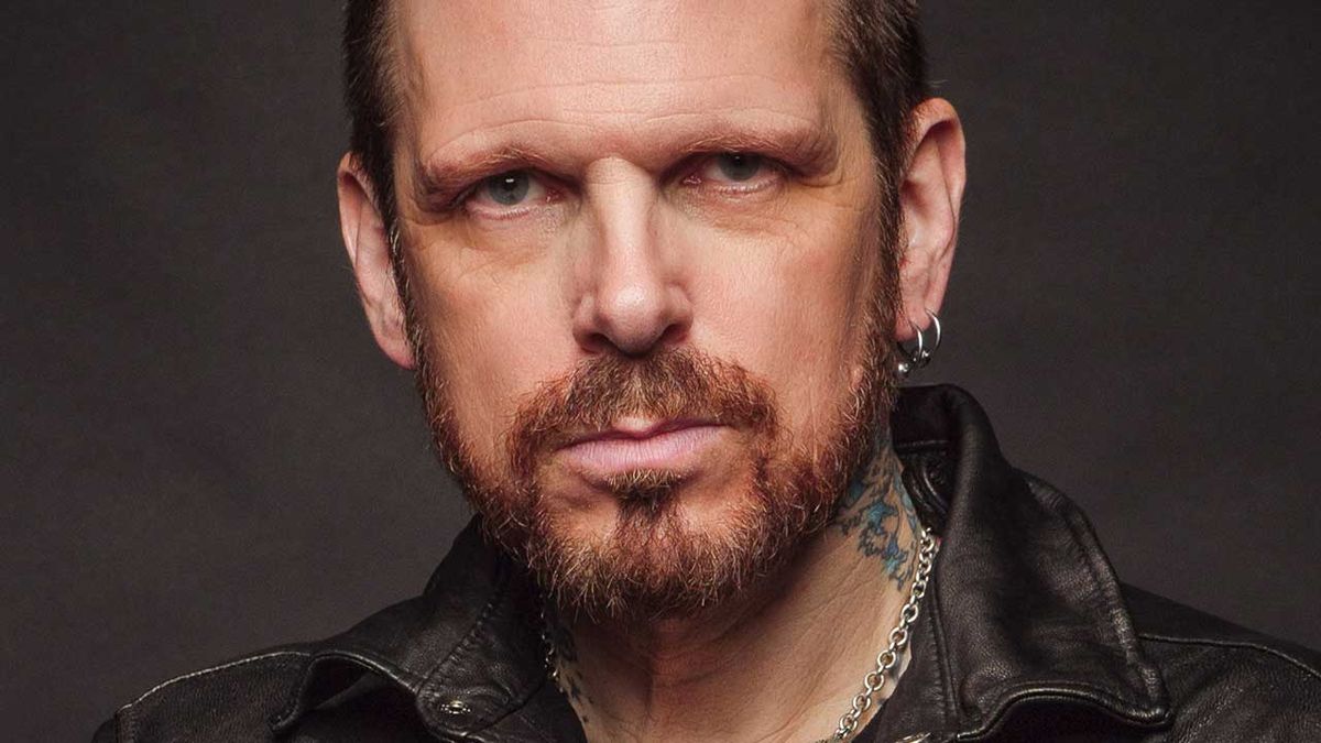 Ricky Warwick